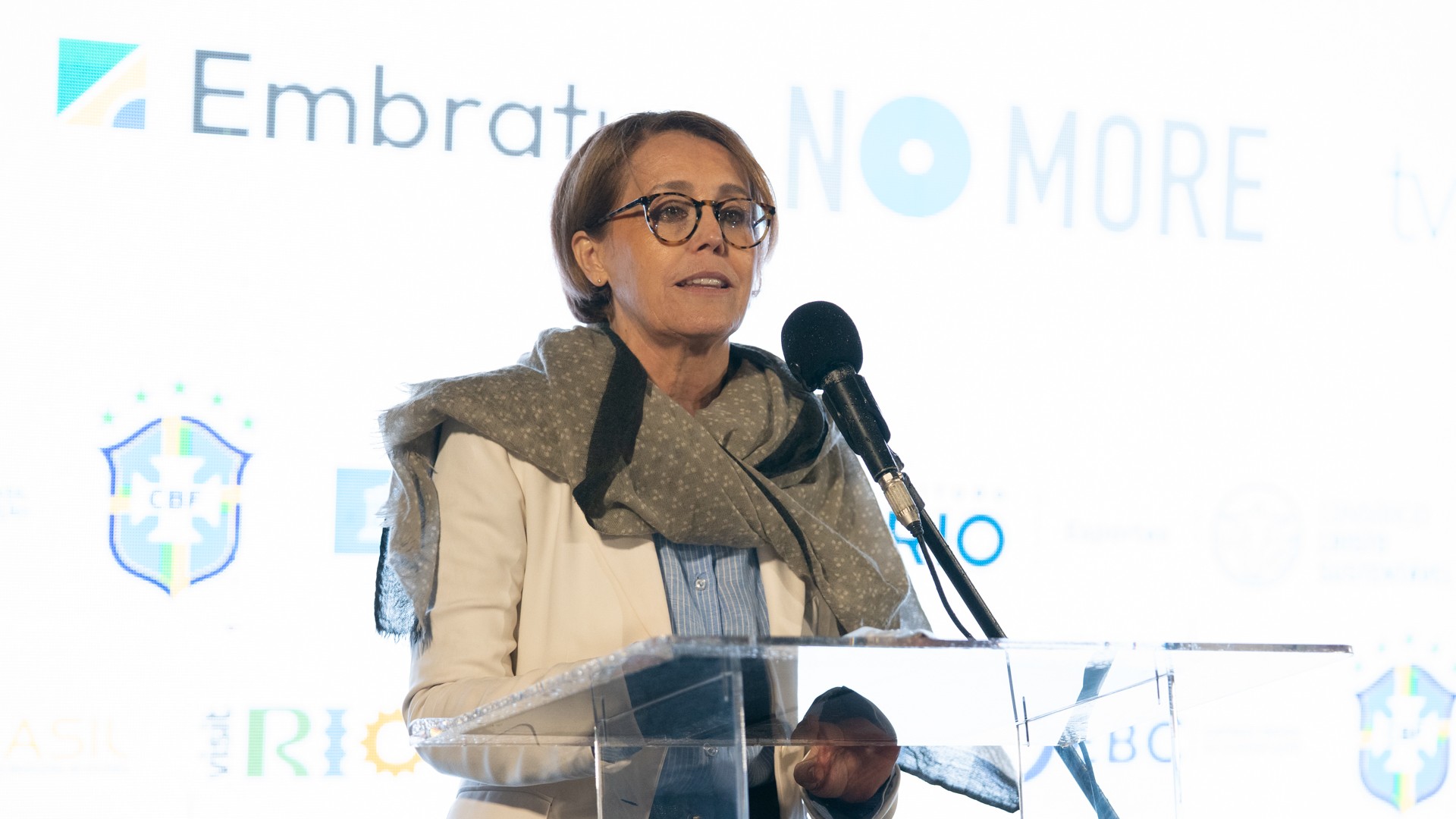 A diretora de Assuntos Corporativos, Clarice Coppetti, no lançamento do Prêmio “TV Brasil Petrobras para Elas”